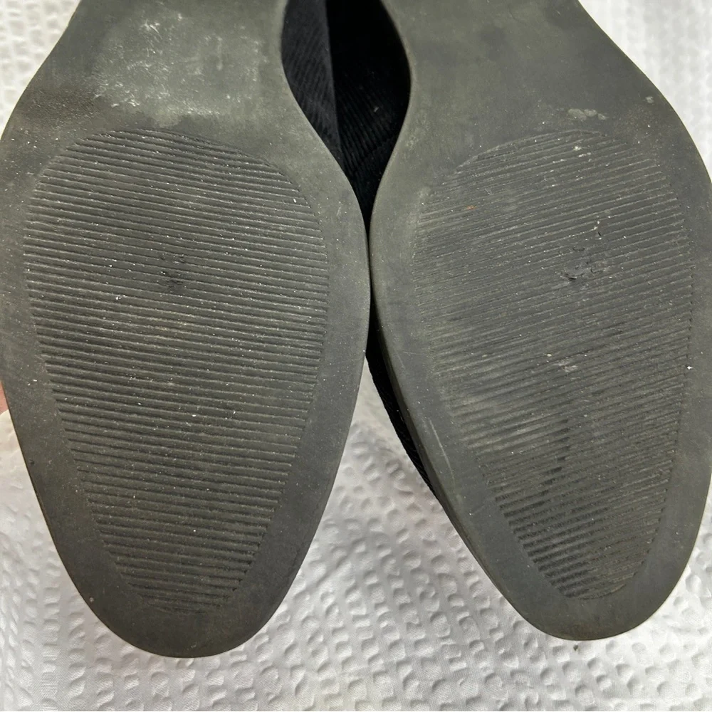 Sbicca 9 Women’s Corduroy Black Loafers EUC - Picture 8 of 8